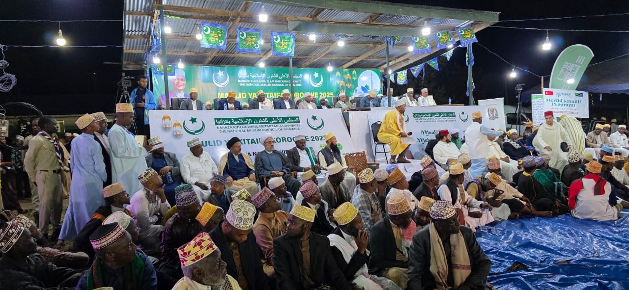 Maulid ya Kitaifa 2025 Yang'ara Tanga | Rais wa Jamiat al-Mustafa (s) - Tanzania Sh.Dr. Ali Taqavi Ajumuika na Umma Kuadhimisha Maulid ya Mtume (saww)