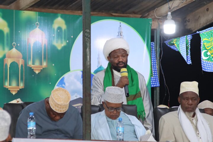 Maulid -;Tanga