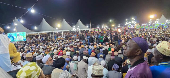Maulid -;Tanga