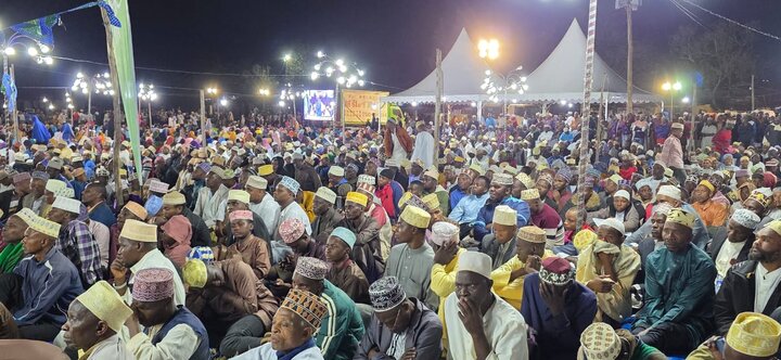 Maulid -;Tanga
