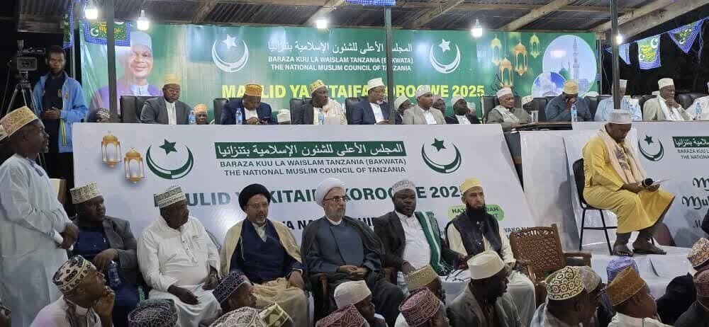 جشن بزرگ و ملی میلاد پیامبر اکرم(ص) در استان تانگای تانزانیا درخشید + تصاویر