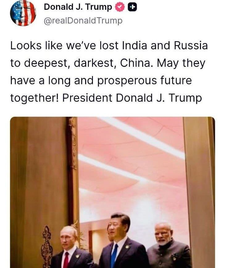 سوشل میڈیا کے صارفین ٹرمپ کے بےبسی کے پیغام پر کہا: "روؤ ٹرمپ!" + تصاویر