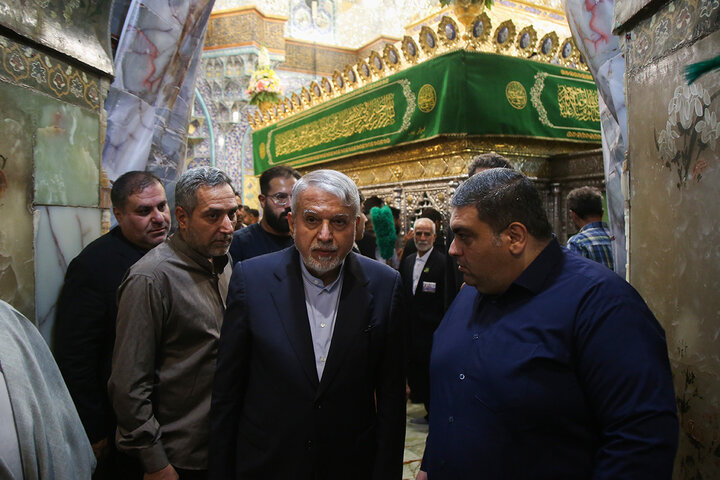 Photos: Iran’s Minister of Cultural Heritage visits Hazrat Masoumeh holy shrine