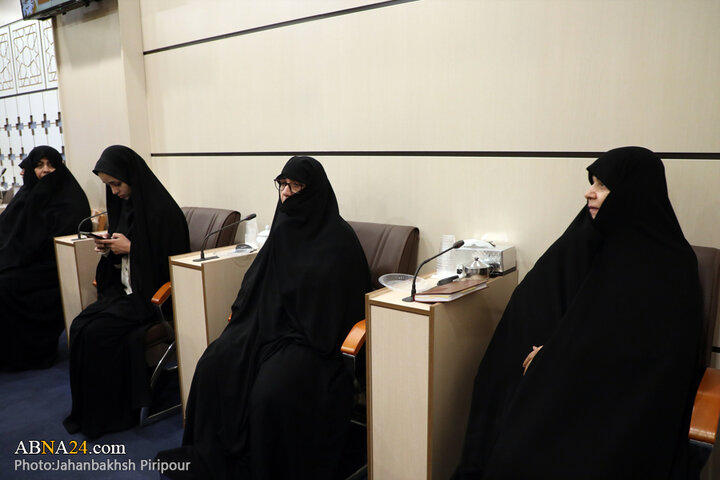 نشست فصلی مدیران استانی حوزه‌های علمیه خواهران در قم