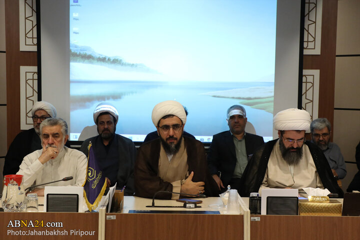 نشست فصلی مدیران استانی حوزه‌های علمیه خواهران در قم