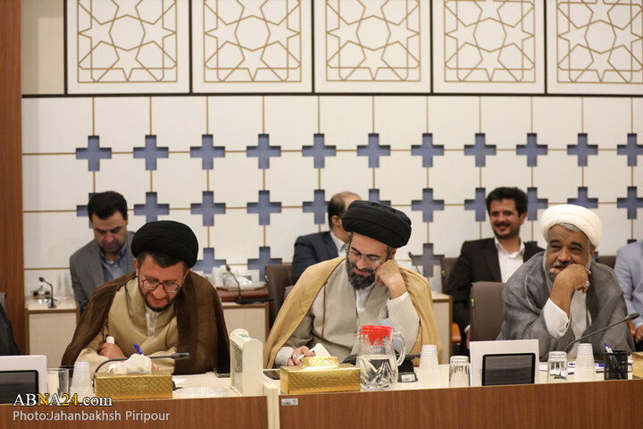 نشست فصلی مدیران استانی حوزه‌های علمیه خواهران در قم