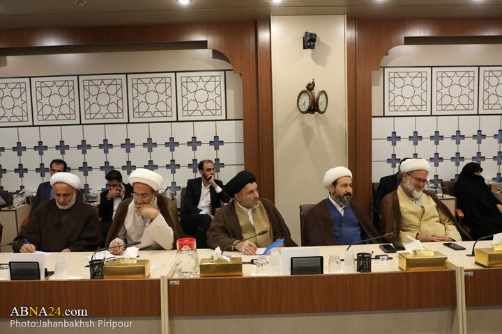 نشست فصلی مدیران استانی حوزه‌های علمیه خواهران در قم