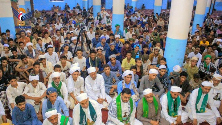 تقرير مصور/ تنظيم ندوة ثقافية بذكرى المولد النبوي بمدينة الحديدة اليمنية