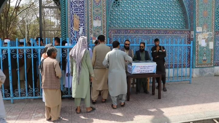 جمع‌آوری کمک‌های مردمی در مزار شریف برای زلزله‌زدگان شرق افغانستان