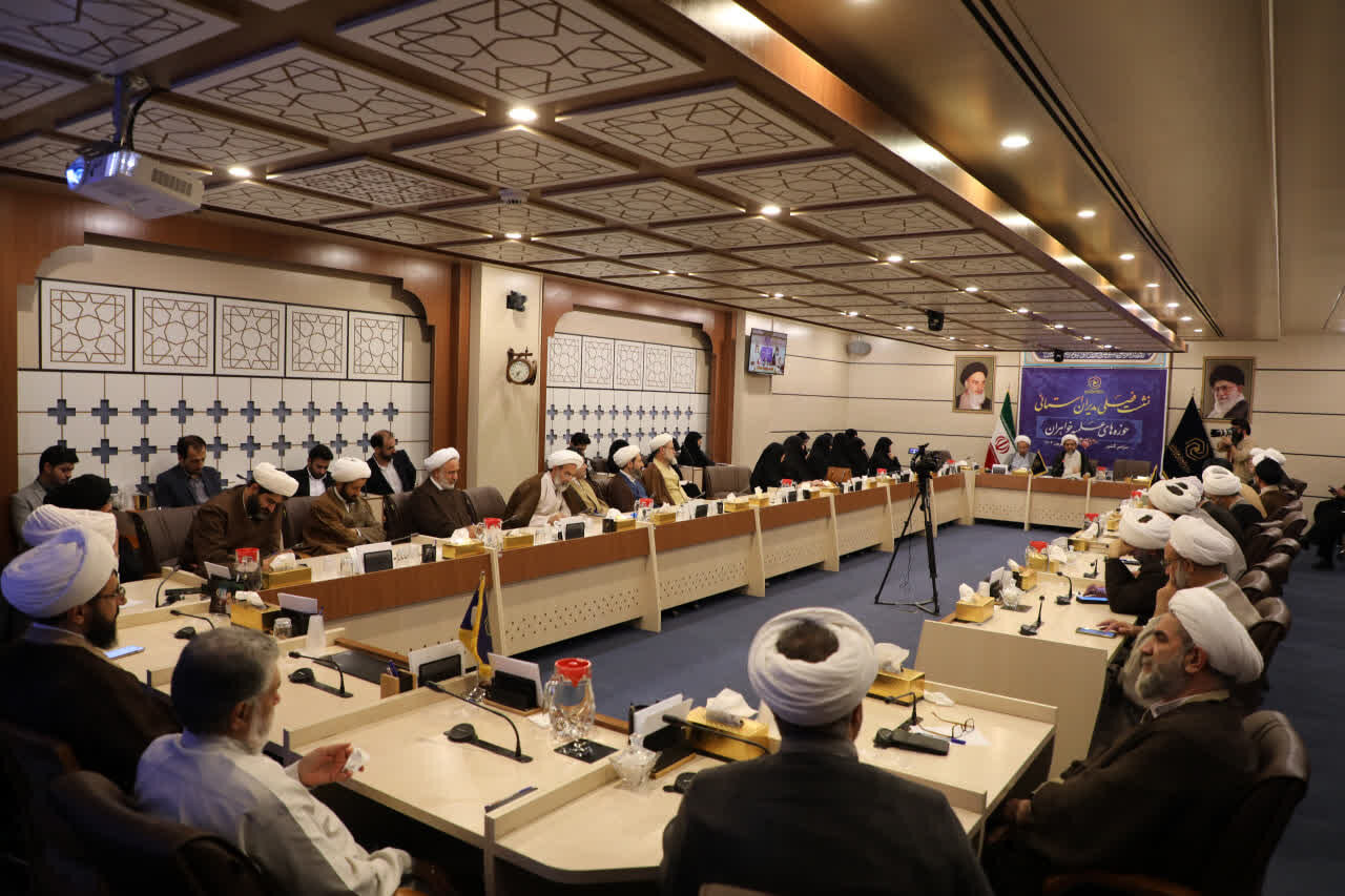 مدیر حوزه‌های علمیه خواهران: اخلاق نبوی، الگوی نظام تعلیم و تربیت حوزوی است