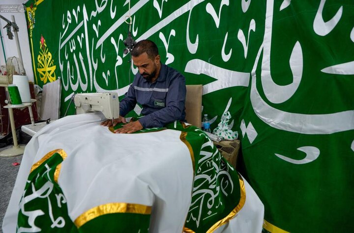 تقرير مصور/ ورشةُ التطريز تواصل استعداداتها لاستقبال "أسبوع الصادقين" بمناسبة ولادة النبي الأكرم محمّد (ص) وحفيده الإمام الصادق (ع)