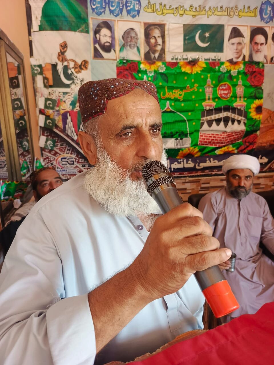 جشن میلاد پیامبر (ص) در جیکبآباد؛ وحدت شیعه و سنی در صحنهای باشکوه + تصاویر