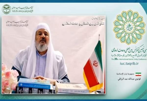 Mowlavi Abdolrazaghi: Global arrogance afraid of Islamic awakening