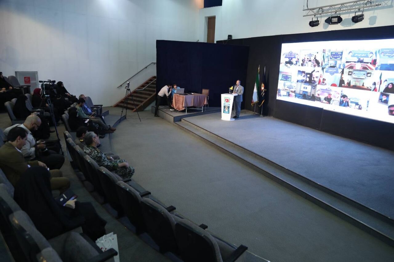  نشست علمی ـ تخصصی آموزه‌های دفاع مقدس در کتب درسی دوره اول و دوم ابتدایی 