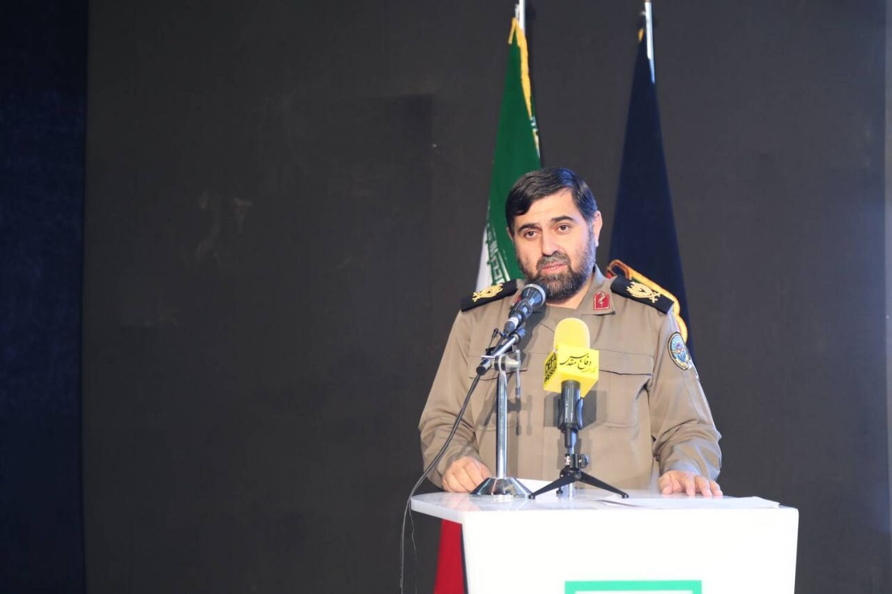 نشست علمی ـ تخصصی آموزههای دفاع مقدس در کتب درسی دوره اول و دوم ابتدایی