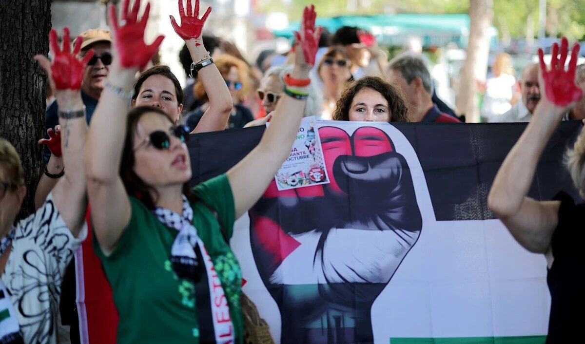 اسپین کا اسرائیل کو ہتھیاروں کی برآمد پر پابندی لگانے پر غور اسپین کا اسرائیل کو ہتھیاروں کی برآمد پر پابندی لگانے پر غور