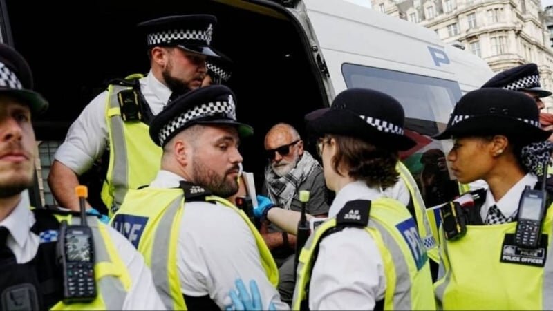 İngiltere'de Yüzlerce Filistin Yanlısının Gözaltına Alınmasından “Elbit”in Kapanmasına Kadar