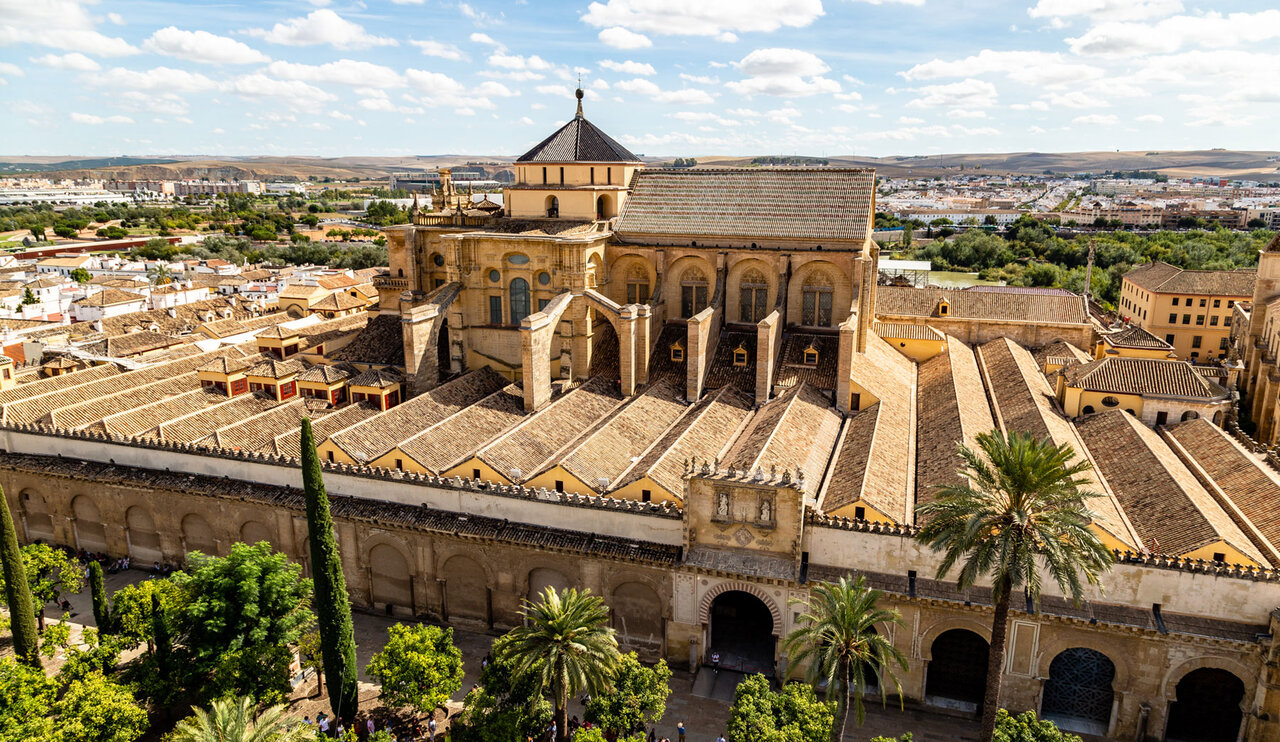 Catalan Far-Right Party Backs Hardline Stance on Islam and Migration