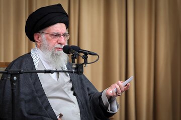 تصویری رپورٹ | صدر اور کابینہ کے ارکان کی رہبر معظم امام خامنہ ای (حفظہ اللہ) سے ملاقات
