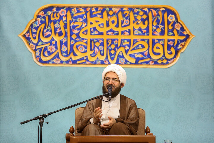 Photos: Commemoration of September 8th held at Hazrat Masoumeh holy shrine