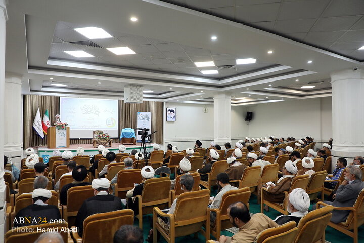 آئین رونمایی از نسخه جدید نرم‌افزار جامع الاحادیث