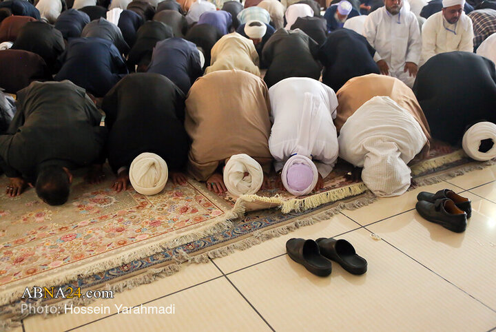 برپایی نماز جماعت وحدت در سالن اجلاس سران