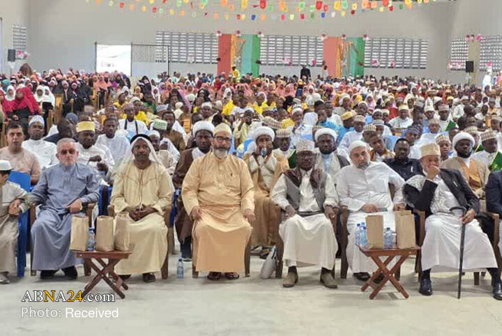 Raporta wêneyan | Amadebûna bi heybet a evîndarên Ehlê Beytê (S.X) li pîrozbahiya mezin a 1500 saliya jidayikbûna Pêxemberê Rehmetê (S.X.A) li Tanzanyayê