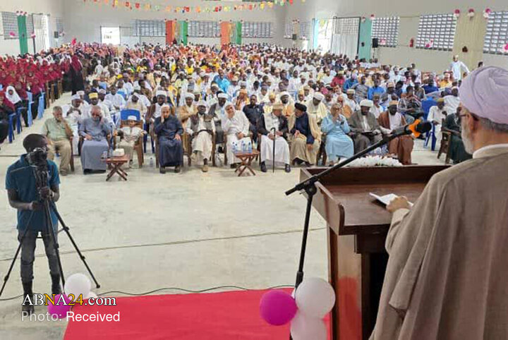 Raporta wêneyan | Amadebûna bi heybet a evîndarên Ehlê Beytê (S.X) li pîrozbahiya mezin a 1500 saliya jidayikbûna Pêxemberê Rehmetê (S.X.A) li Tanzanyayê