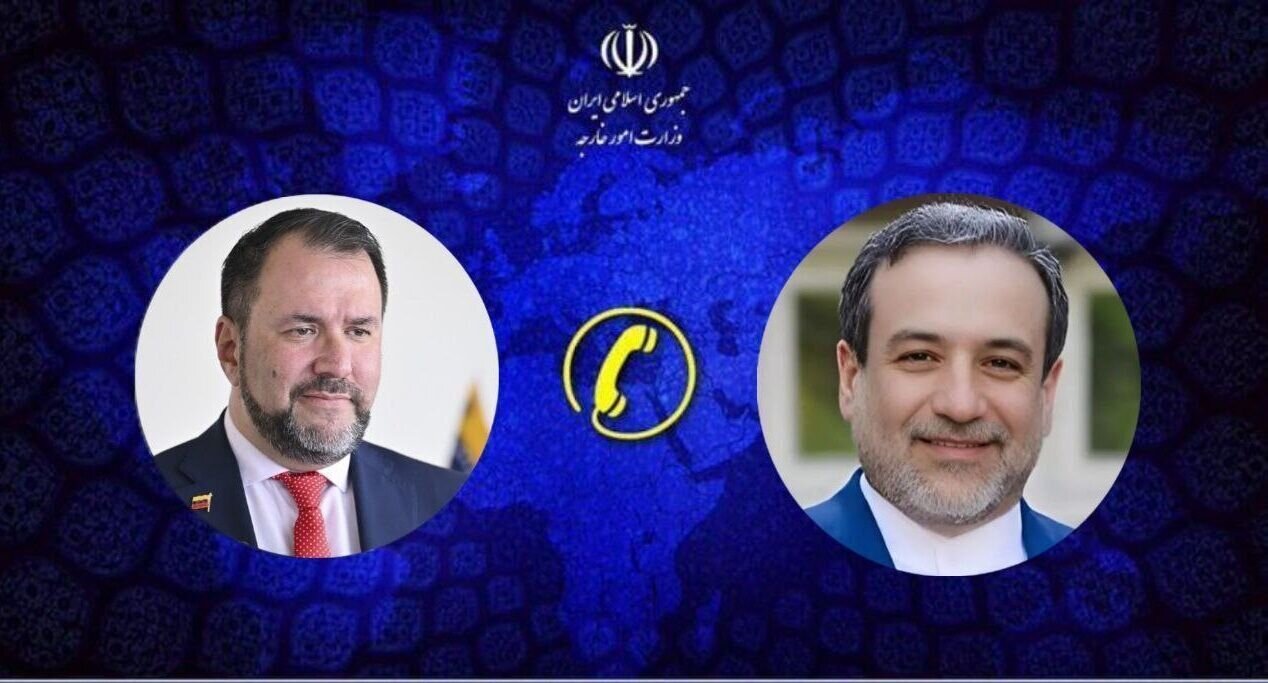 Iran condemns U.S. threats against Venezuela, urges global action