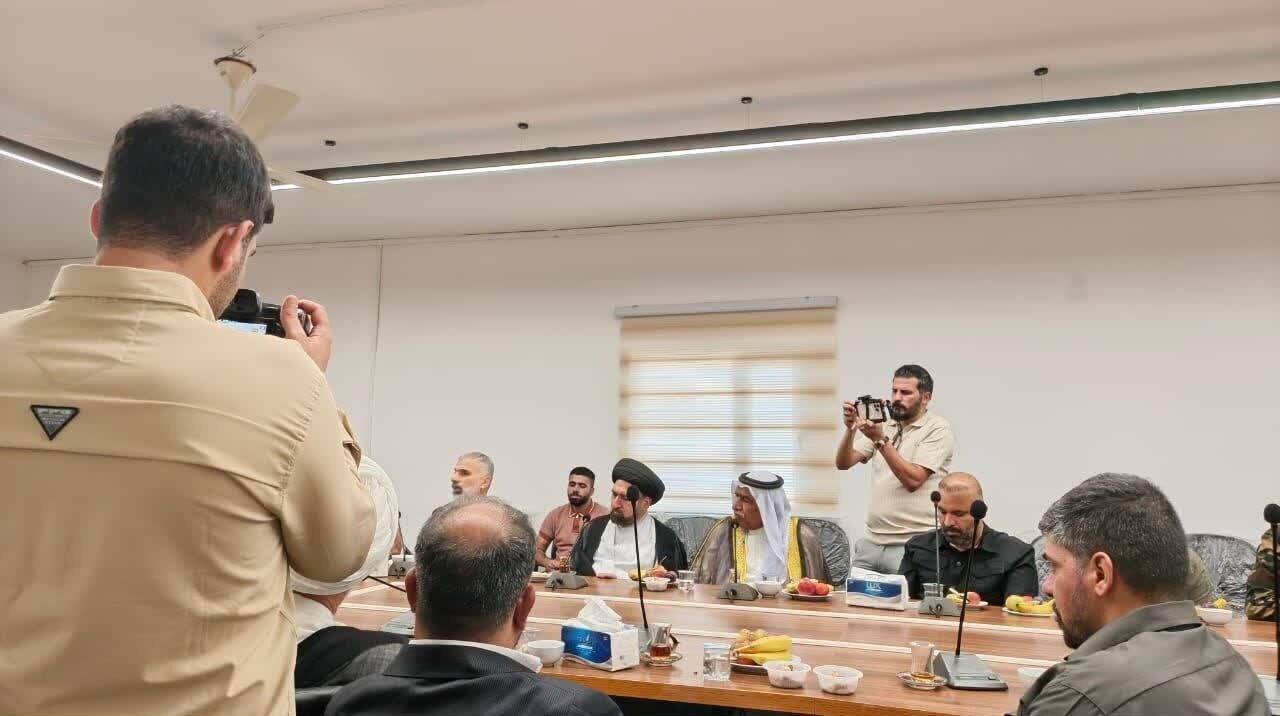 Head of AhlulBayt Assembly in Iraq meets with Diyala's scholars, figures (+Photos)
