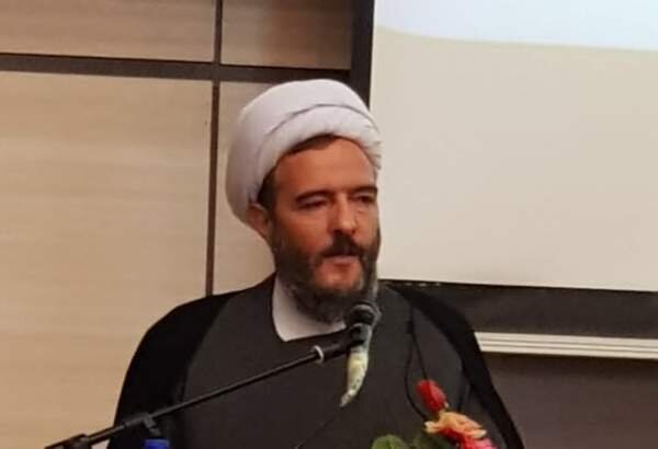 Bijar Friday Prayer Leader: Islamic Unity a Strategic Quranic Imperative for Dignity of Muslim World