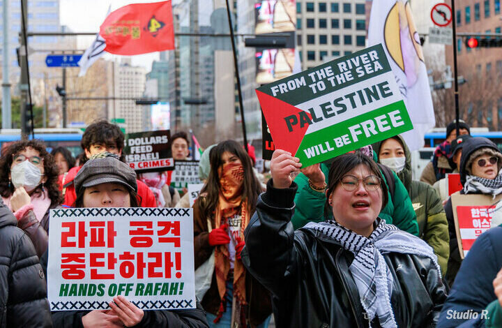 Hundreds protest in South Koreans to End Gaza War (+Video)