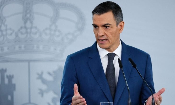 نخست وزیر اسپانیا: آنچه اسرائیل در غزه انجام می‌دهد، نابودی یک ملت بی‌دفاع است