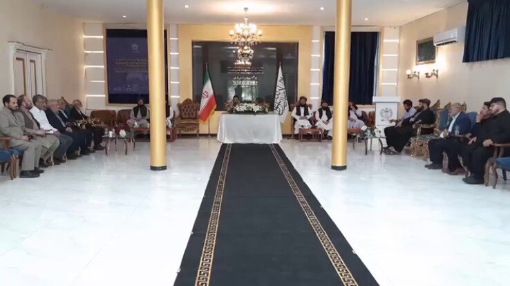 ویدئو | برگزاری مراسم فاتحه‌خوانی برای  زلزله‌زدگان استان کنر در کنسولگری افغانستان در مشهد