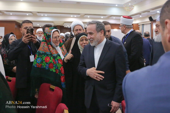 تقرير مصور/ لقاء مسؤولي وزارة الخارجية الإيرانية مع ضيوف مؤتمر الوحدة الاسلامية في طهران