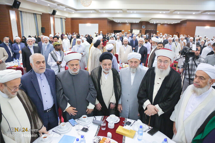 تقرير مصور/ لقاء مسؤولي وزارة الخارجية الإيرانية مع ضيوف مؤتمر الوحدة الاسلامية في طهران
