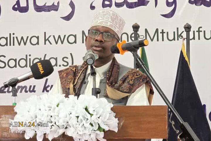 تقرير مصور/ حفل بهيج بمناسبة المولد النبوي (ص) والإمام الصادق (ع) في تنزانيا