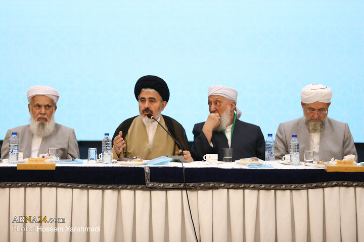 نشست هم‌اندیشی علما و نخبگان در سی‌ونهمین کنفرانس وحدت اسلامی