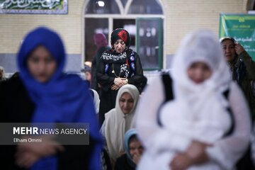 Elham Umî Merasîma xwendina Mewlûdê ya herî mezin a welêt li Sine