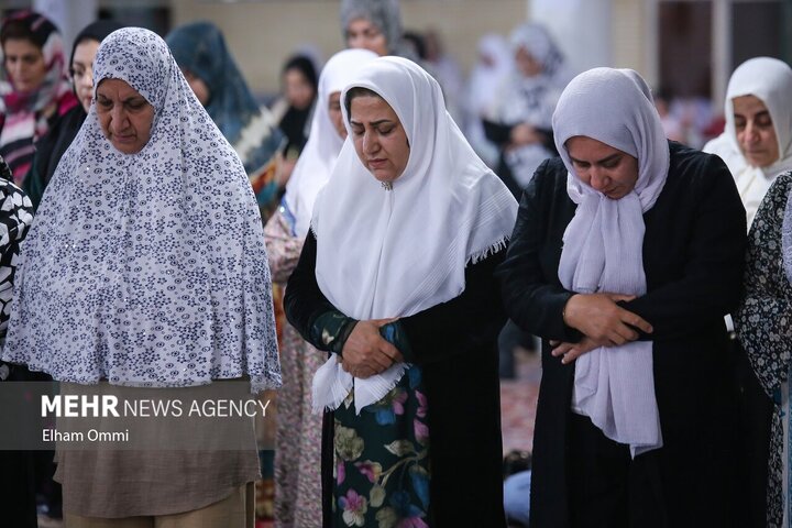Elham UmîMerasîma xwendina Mewlûdê ya herî mezin a welêt li Sine