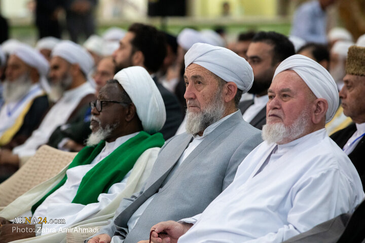 میهمانان سی‌و‌نهمین کنفرانس وحدت اسلامی با آرمان‌های امام خمینی(ره) تجدید میثاق کردند