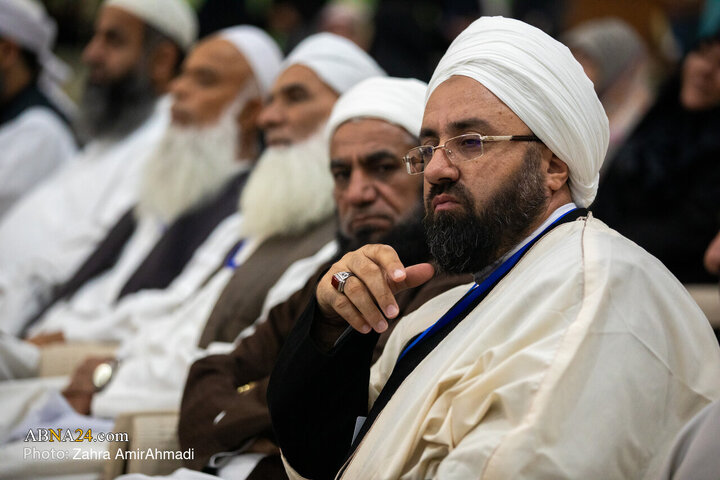 میهمانان سی‌و‌نهمین کنفرانس وحدت اسلامی با آرمان‌های امام خمینی(ره) تجدید میثاق کردند