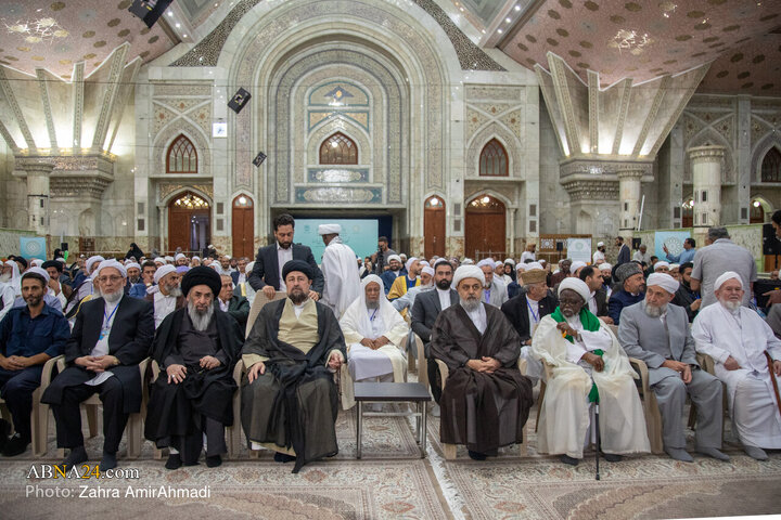 میهمانان سی‌و‌نهمین کنفرانس وحدت اسلامی با آرمان‌های امام خمینی(ره) تجدید میثاق کردند