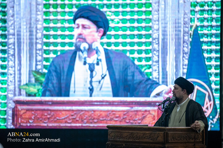 میهمانان سی‌و‌نهمین کنفرانس وحدت اسلامی با آرمان‌های امام خمینی(ره) تجدید میثاق کردند