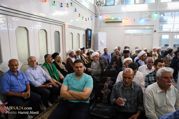 آئین عمامه گذاری طلاب در روز میلاد پیامبر اکرم(ص) و امام جعفر صادق(ع) در قم
