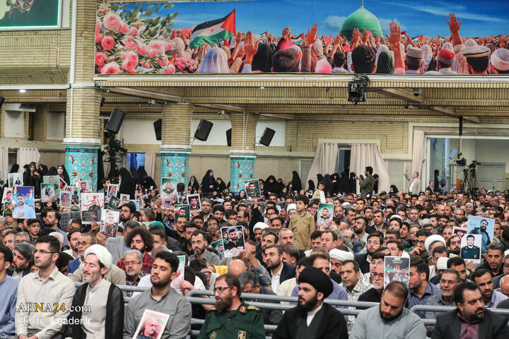 مراسم گرامیداشت ۱۷ ربیع الاول در حسینیه امام خمینی(ره) برگزار شد