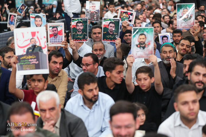 Foto / Peygamber Ekrem (s.a.a) ve İmam Sadık'ın (a.s) Doğum Günü Münasebetiyle İmam Hurmeyni (r.a) Hüseyniyesinde Düzenlenen Programın Foto Kesitleri