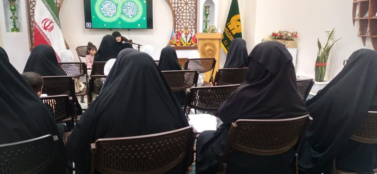 جشن ۱۷ ربیعالاول ویژه شیعیان آذریزبان در حرم مطهر رضوی برگزار شد + تصاویر