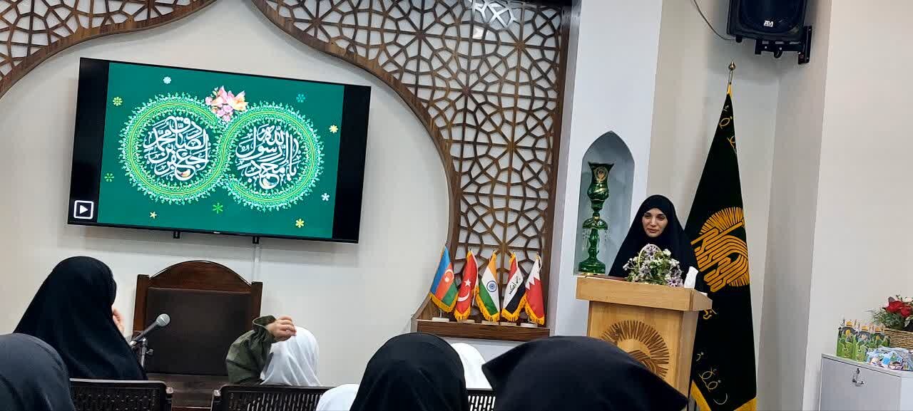 جشن ۱۷ ربیعالاول ویژه شیعیان آذریزبان در حرم مطهر رضوی برگزار شد + تصاویر