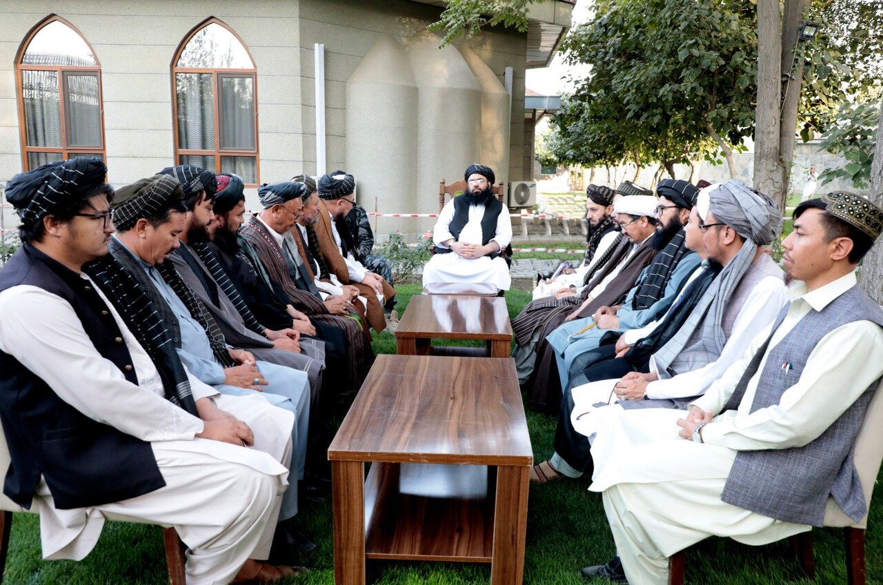دیدار علما و بزرگان تشیع افغانستان با وزیر مهاجرین / وعده‌های تکراری بدون ضمانت اجرا + تصاویر